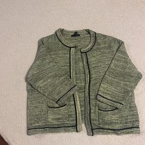 Green black & silver metallic sweater jacket size2x. 3/4 length sleeves.